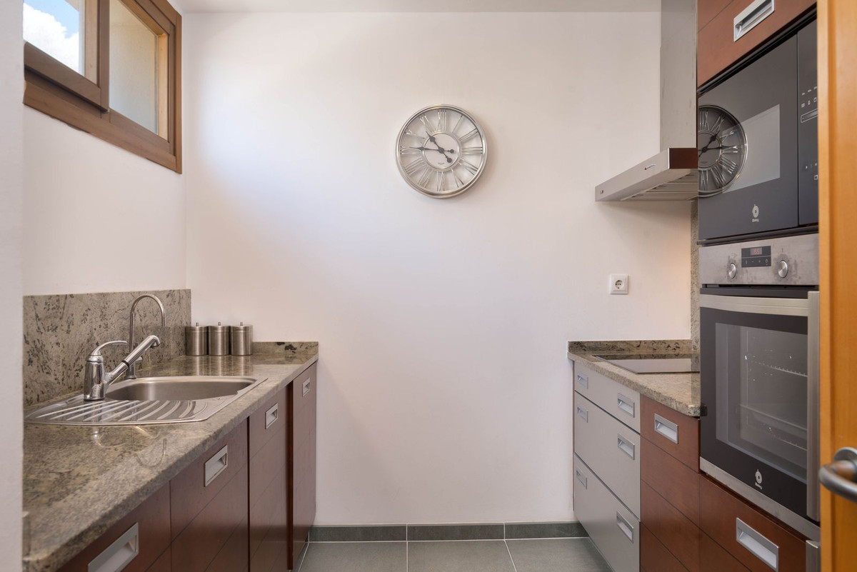 3 bedroom Apartments for sale in Altos de los Monteros – R5413324 3 bedroom Apartments for sale in Altos de los Monteros – R5413324