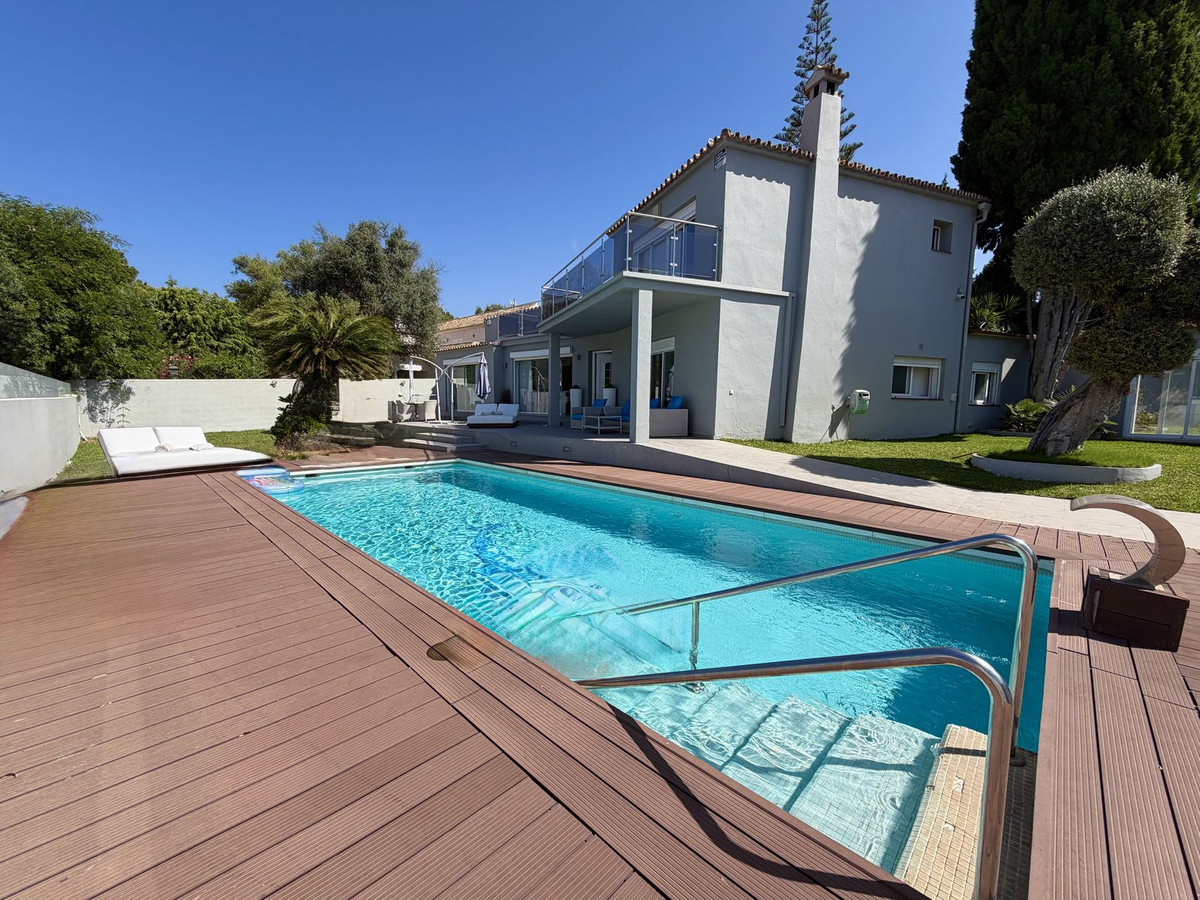 Villas de 4 dormitorios en venta en Cabopino – R5407798 Villas de 4 dormitorios en venta en Cabopino – R5407798