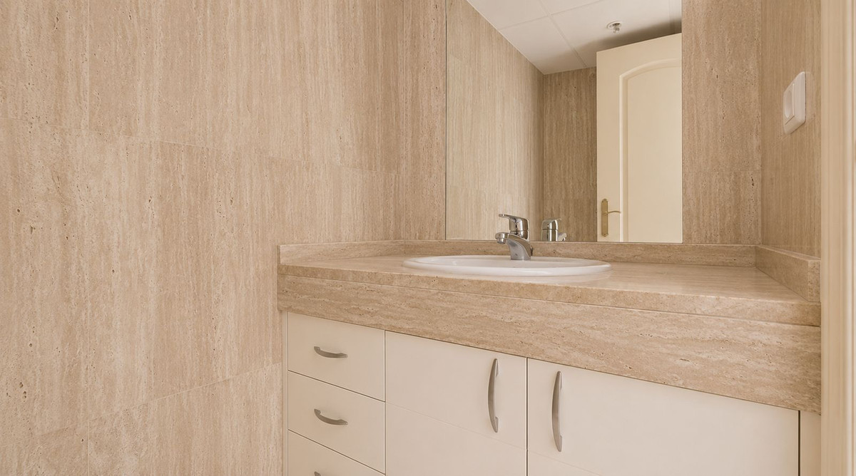 Apartamentos de 3 dormitorios en venta en Elviria – R5396650 Apartamentos de 3 dormitorios en venta en Elviria – R5396650