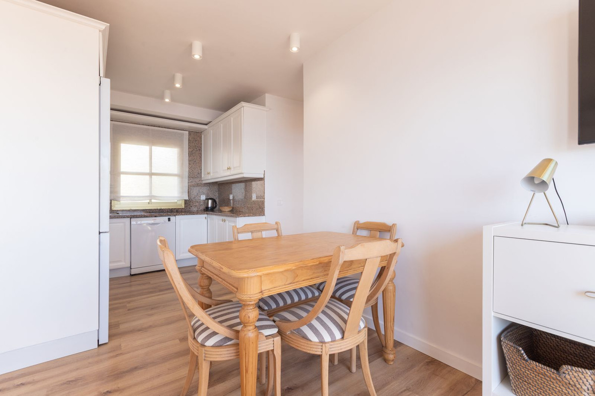 Aticos de 2 dormitorios en venta en Elviria – R5050621 Aticos de 2 dormitorios en venta en Elviria – R5050621