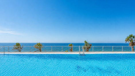 2 bedroom Apartments for sale in Marbella – R5253766