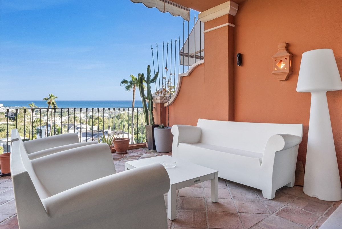 Apartamentos de 3 dormitorios en venta en Monte Halcones – R5425108 Apartamentos de 3 dormitorios en venta en Monte Halcones – R5425108
