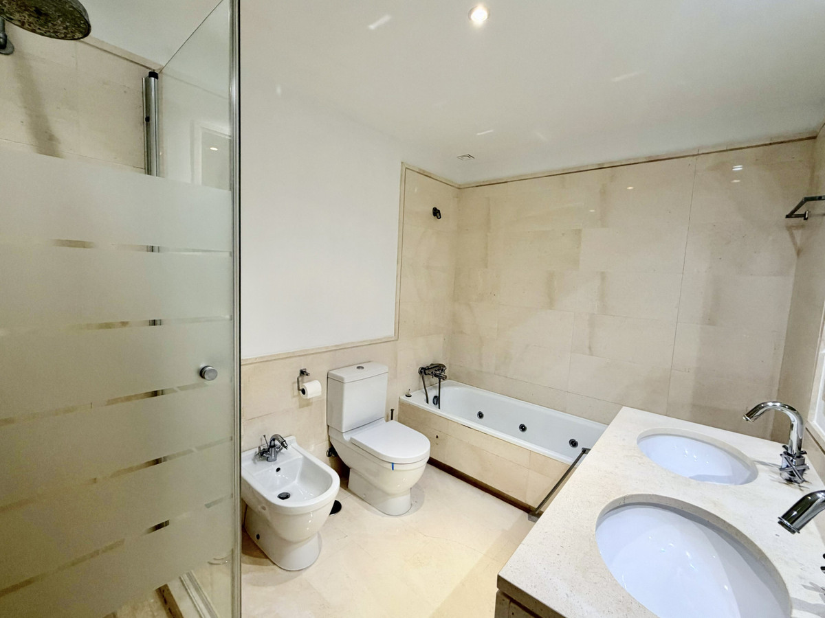 2 bedroom Apartments for sale in Los Flamingos – R5423794 2 bedroom Apartments for sale in Los Flamingos – R5423794