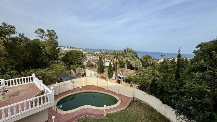 6 bedroom Villas for sale in Calahonda – R5400106 6 bedroom Villas for sale in Calahonda – R5400106 in