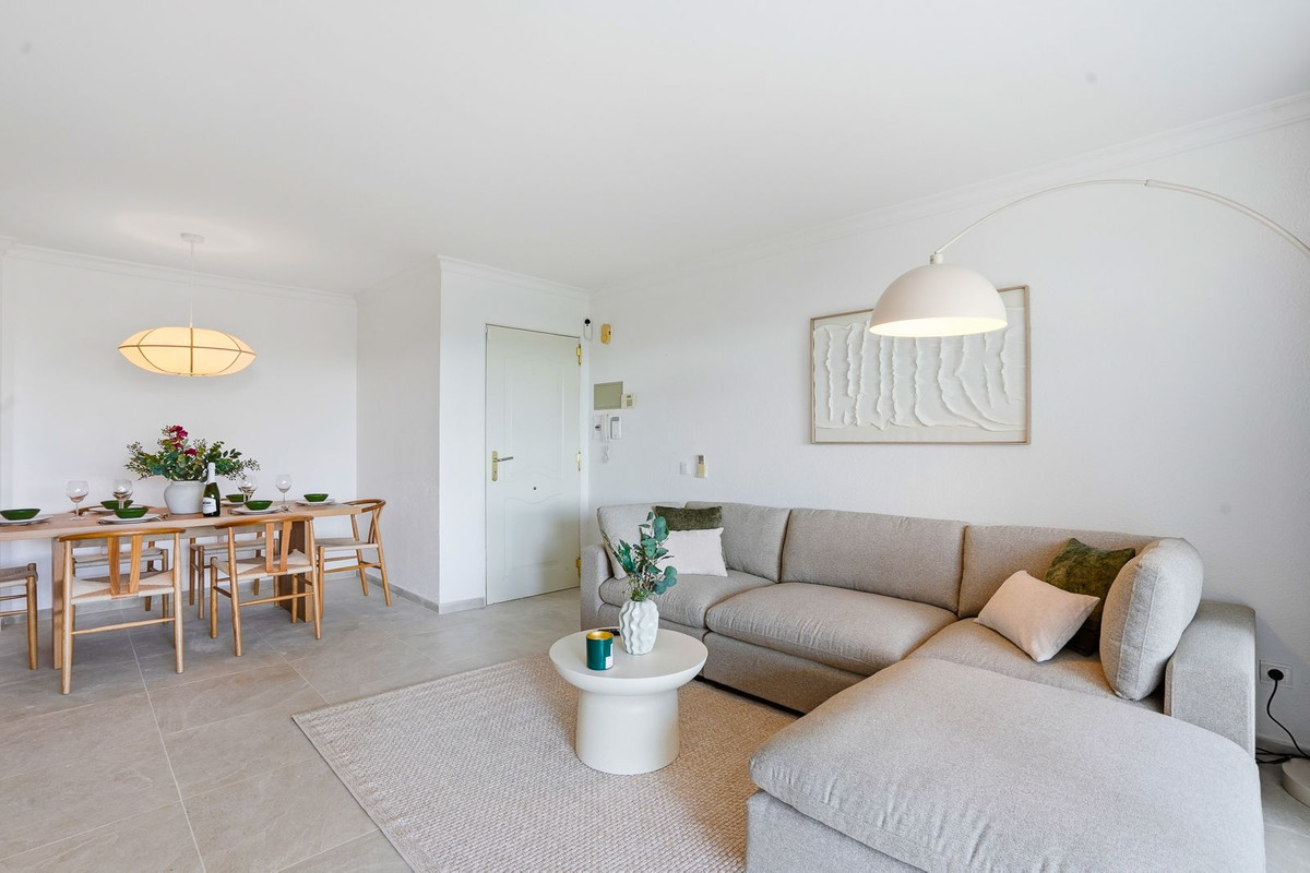 3 bedroom Apartments for sale in Miraflores – R5397628 3 bedroom Apartments for sale in Miraflores – R5397628