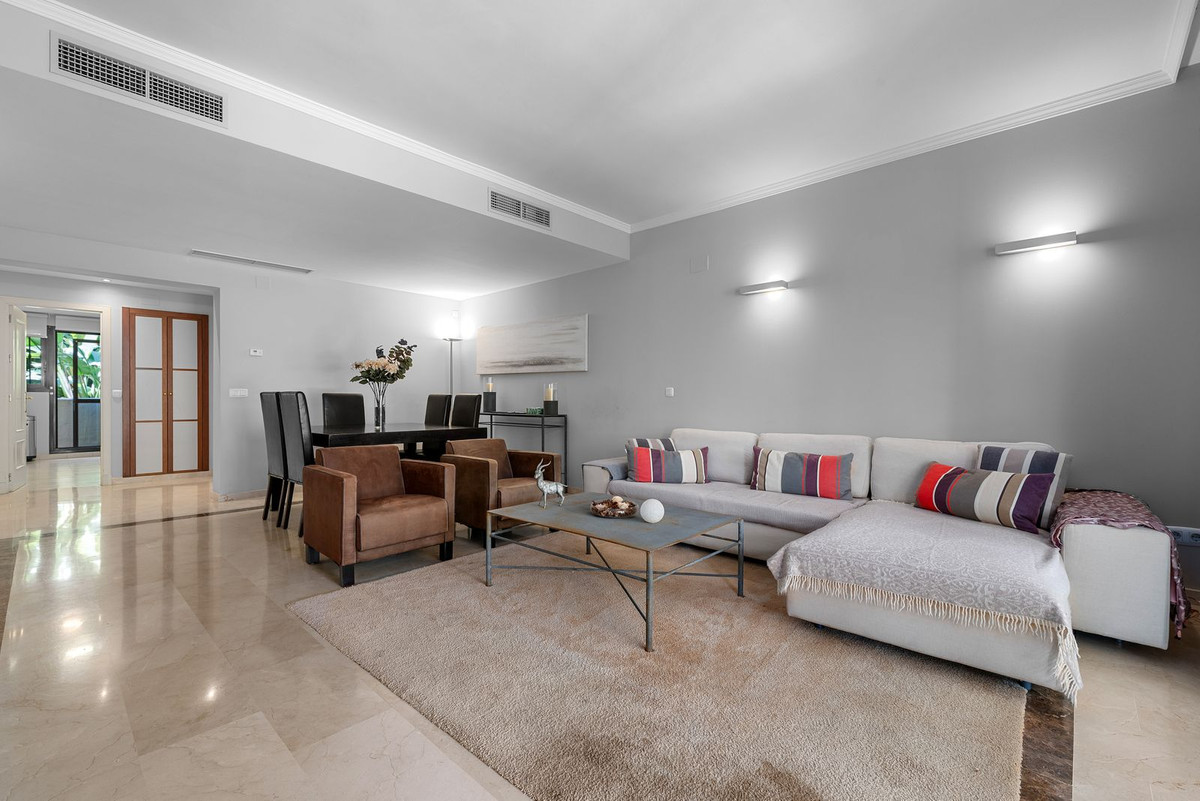 Apartamentos de 2 dormitorios en venta en Benahavís – R5422486 Apartamentos de 2 dormitorios en venta en Benahavís – R5422486