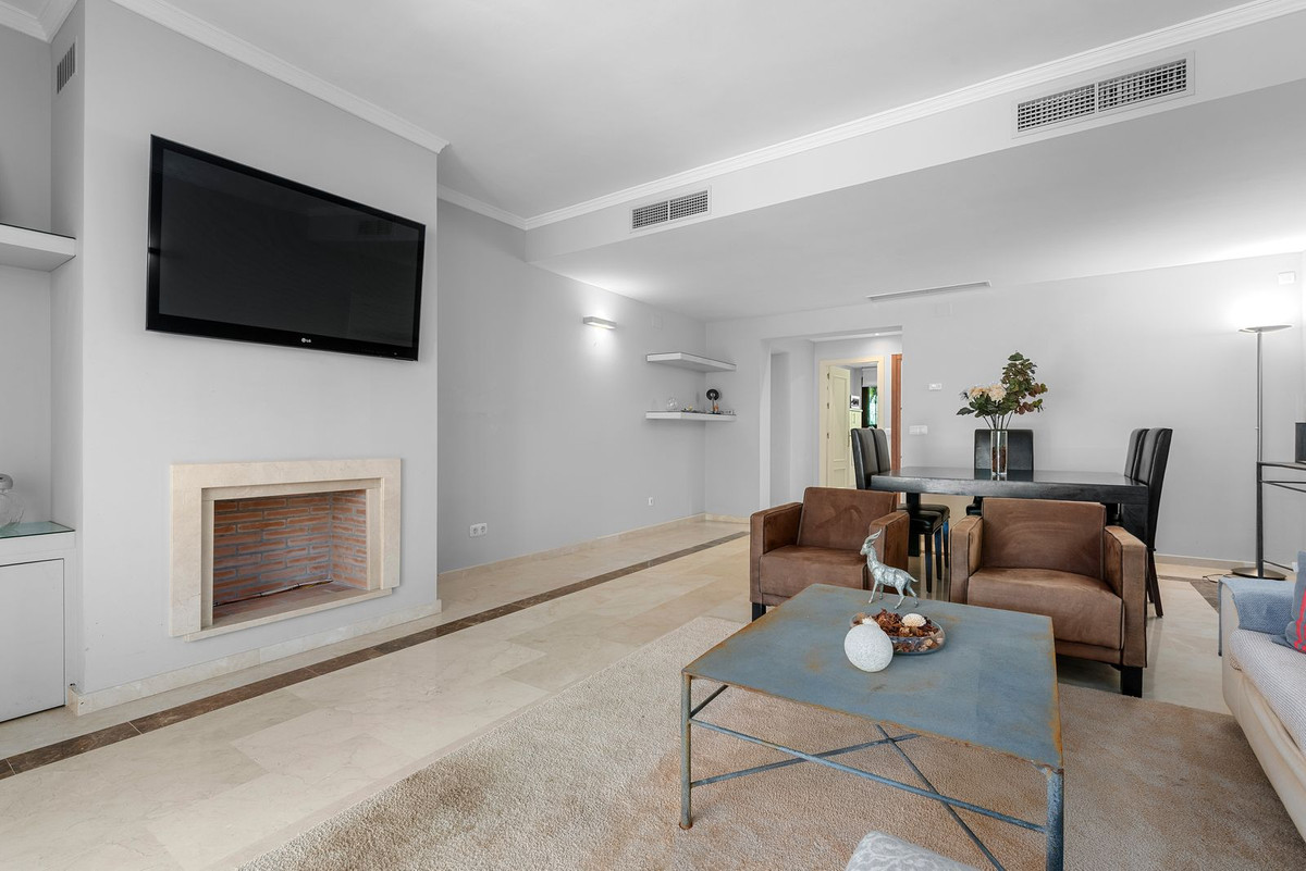 Apartamentos de 2 dormitorios en venta en Benahavís – R5422486 Apartamentos de 2 dormitorios en venta en Benahavís – R5422486