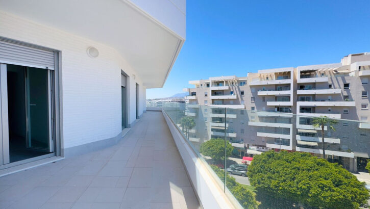 Aticos de 3 dormitorios en venta en Nueva Andalucía – R5401054 Aticos de 3 dormitorios en venta en Nueva Andalucía – R5401054 en
