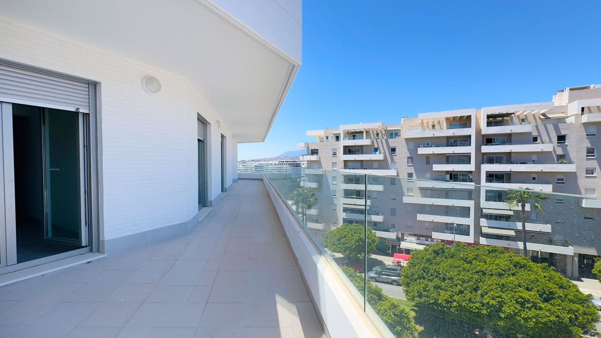 Aticos de 3 dormitorios en venta en Nueva Andalucía – R5401054 Aticos de 3 dormitorios en venta en Nueva Andalucía – R5401054