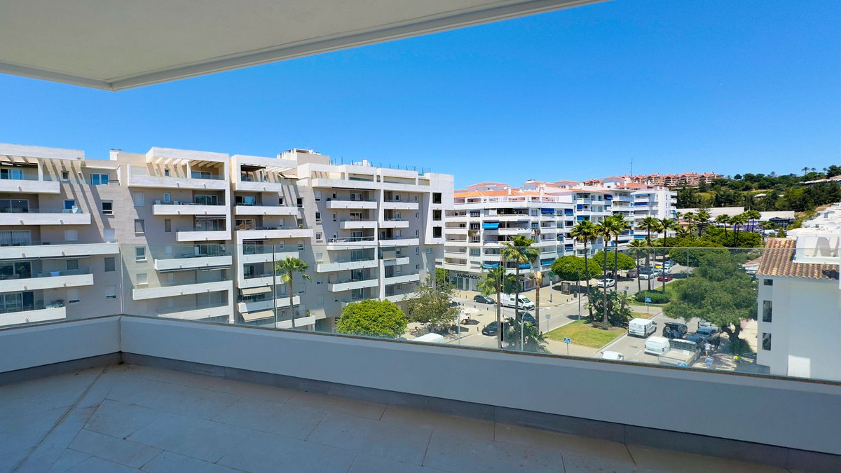 Aticos de 3 dormitorios en venta en Nueva Andalucía – R5401054 Aticos de 3 dormitorios en venta en Nueva Andalucía – R5401054