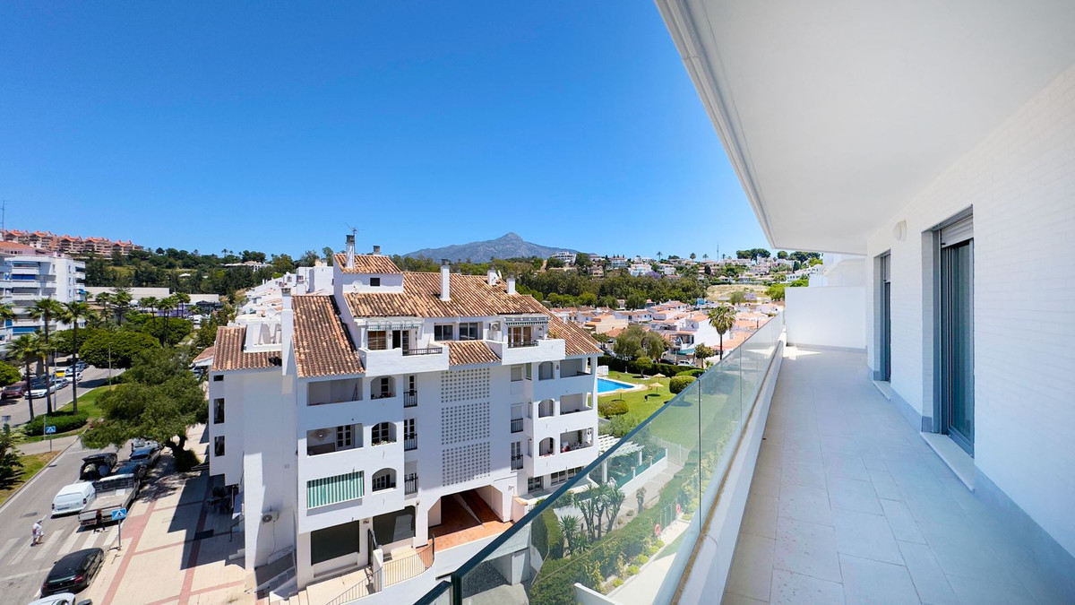 Aticos de 3 dormitorios en venta en Nueva Andalucía – R5401054 Aticos de 3 dormitorios en venta en Nueva Andalucía – R5401054