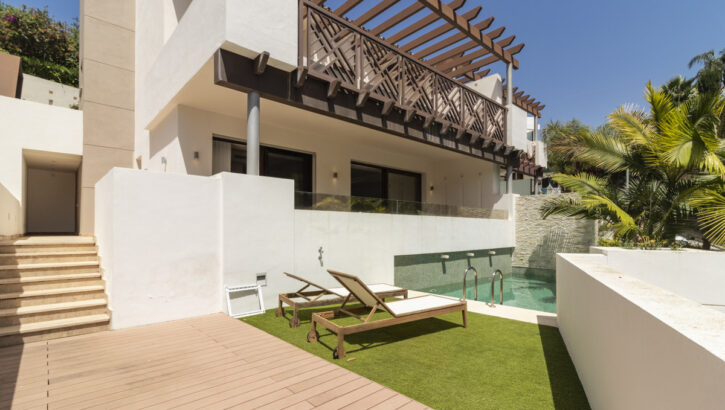 Pareados de 3 dormitorios en venta en Marbella – R5166100 Pareados de 3 dormitorios en venta en Marbella – R5166100 en