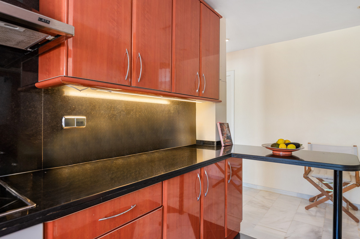 Apartamentos de 3 dormitorios en venta en Nueva Andalucía – R5420404 Apartamentos de 3 dormitorios en venta en Nueva Andalucía – R5420404