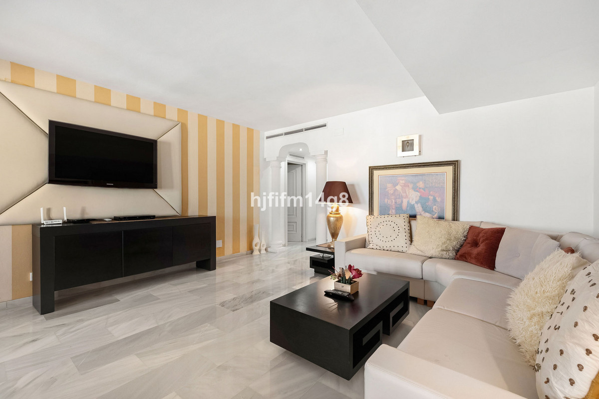 Apartamentos de 2 dormitorios en venta en Puerto Banús – R5310157 Apartamentos de 2 dormitorios en venta en Puerto Banús – R5310157