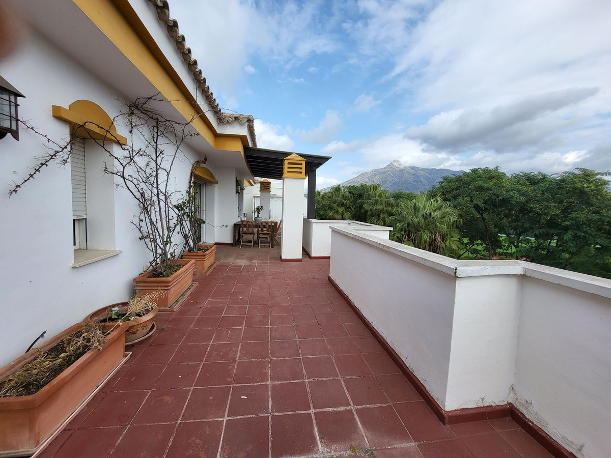 2 bedroom Penthouses for sale in Nueva Andalucía – R5034904 2 bedroom Penthouses for sale in Nueva Andalucía – R5034904