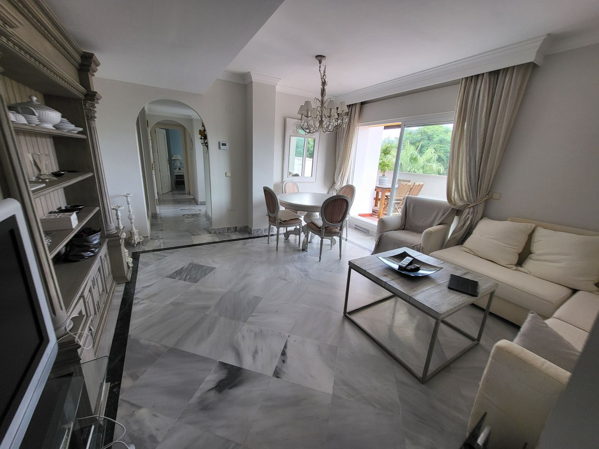 2 bedroom Penthouses for sale in Nueva Andalucía – R5034904 2 bedroom Penthouses for sale in Nueva Andalucía – R5034904