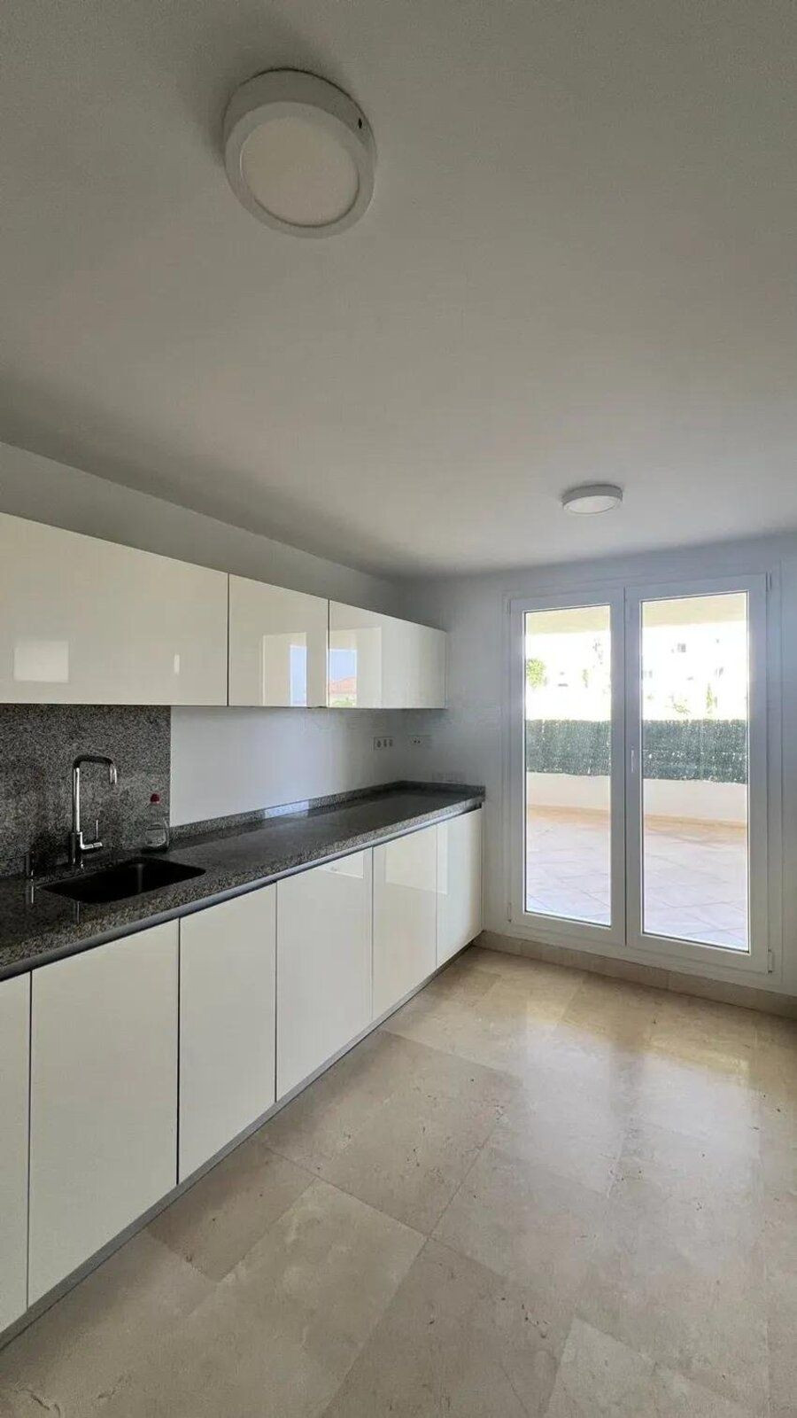 2 bedroom Apartments for sale in Nueva Andalucía – R5423332 2 bedroom Apartments for sale in Nueva Andalucía – R5423332