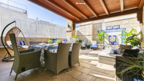 3 bedroom Penthouses for sale in Marbella – R5049337