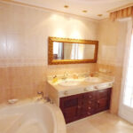 6 bedroom Townhouses for sale in Marbella – R2911550 6 bedroom Townhouses for sale in Marbella – R2911550