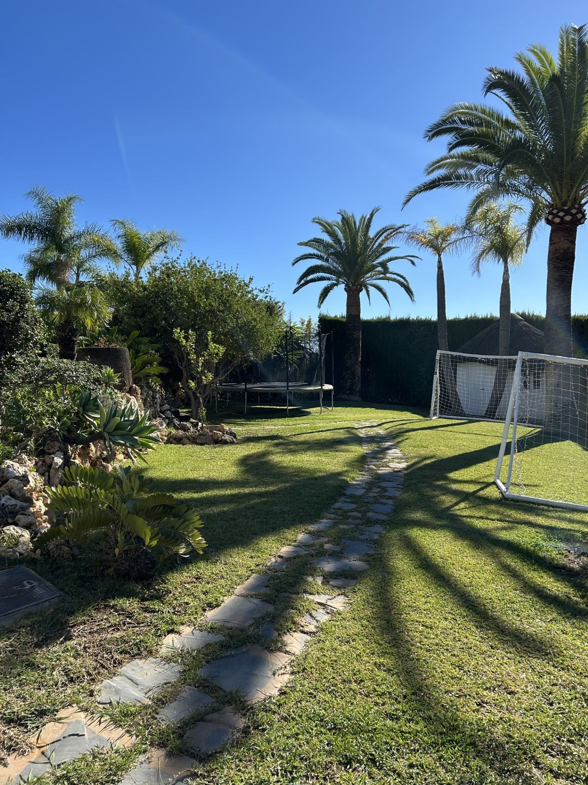 4 bedroom Villas for sale in Nueva Milla de Oro – R5273947 4 bedroom Villas for sale in Nueva Milla de Oro – R5273947