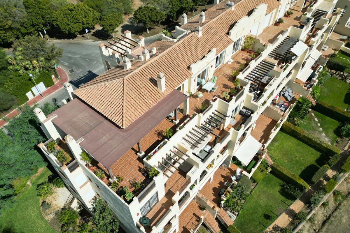 3 bedroom Penthouses for sale in Miraflores – R5199952 3 bedroom Penthouses for sale in Miraflores – R5199952