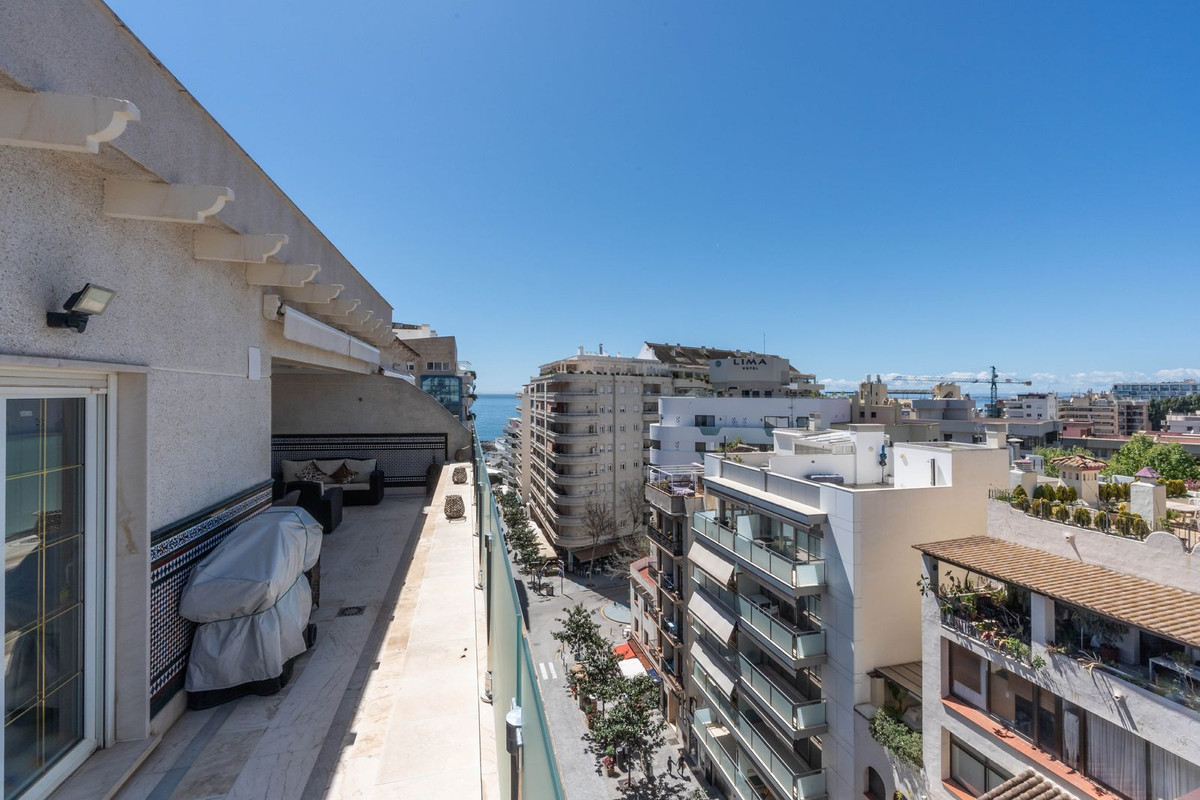 Aticos de 5 dormitorios en venta en Marbella – R5421190 Aticos de 5 dormitorios en venta en Marbella – R5421190