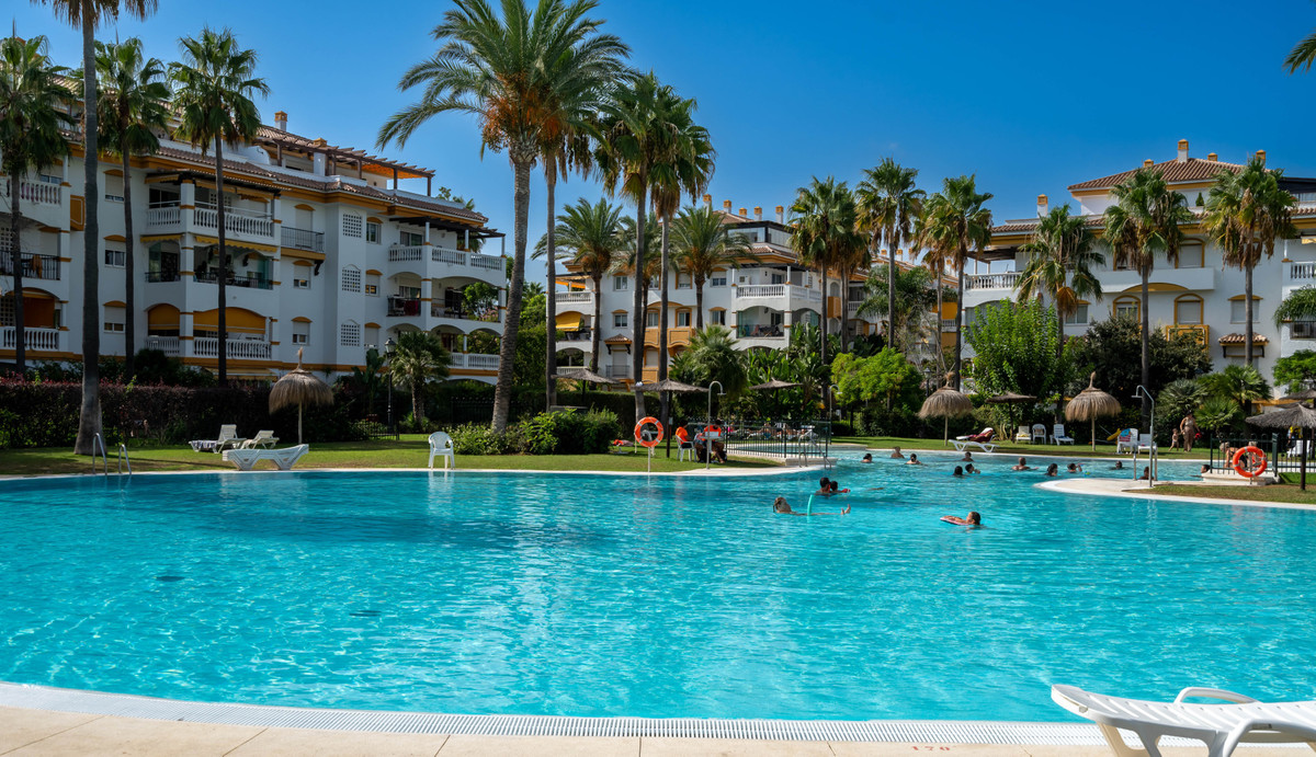 Aticos de 2 dormitorios en venta en Marbella – R5215822 Aticos de 2 dormitorios en venta en Marbella – R5215822