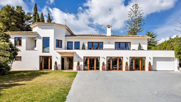 7 bedroom Villas for sale in San Pedro de Alcántara – R5414920 7 bedroom Villas for sale in San Pedro de Alcántara – R5414920 in