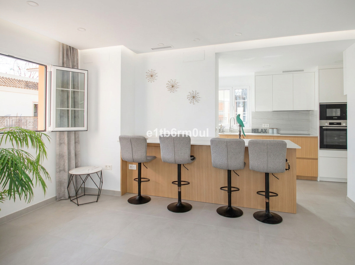 Apartamentos de 2 dormitorios en venta en Nueva Andalucía – R5365396 Apartamentos de 2 dormitorios en venta en Nueva Andalucía – R5365396