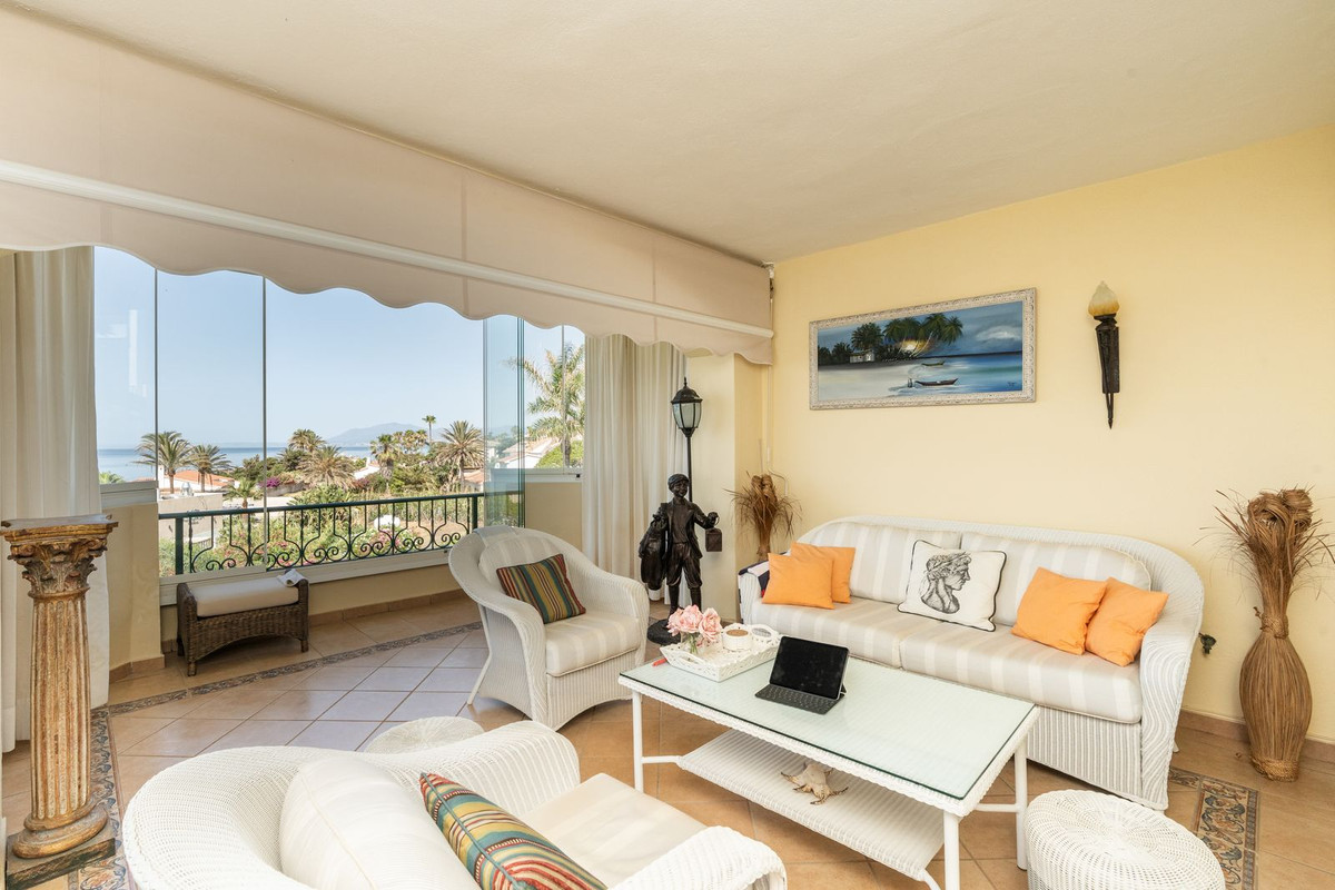 3 bedroom Apartments for sale in Elviria – R5419933 3 bedroom Apartments for sale in Elviria – R5419933