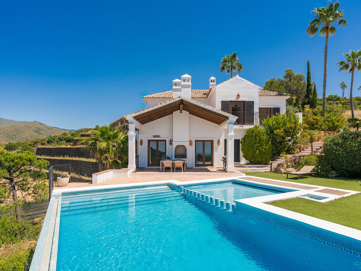 5 bedroom Villas for sale in Benahavís – R5407639 5 bedroom Villas for sale in Benahavís – R5407639
