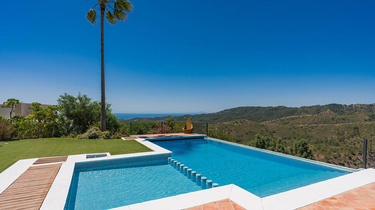 5 bedroom Villas for sale in Benahavís – R5407639 5 bedroom Villas for sale in Benahavís – R5407639