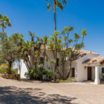 5 bedroom Villas for sale in Benahavís – R5407639 5 bedroom Villas for sale in Benahavís – R5407639