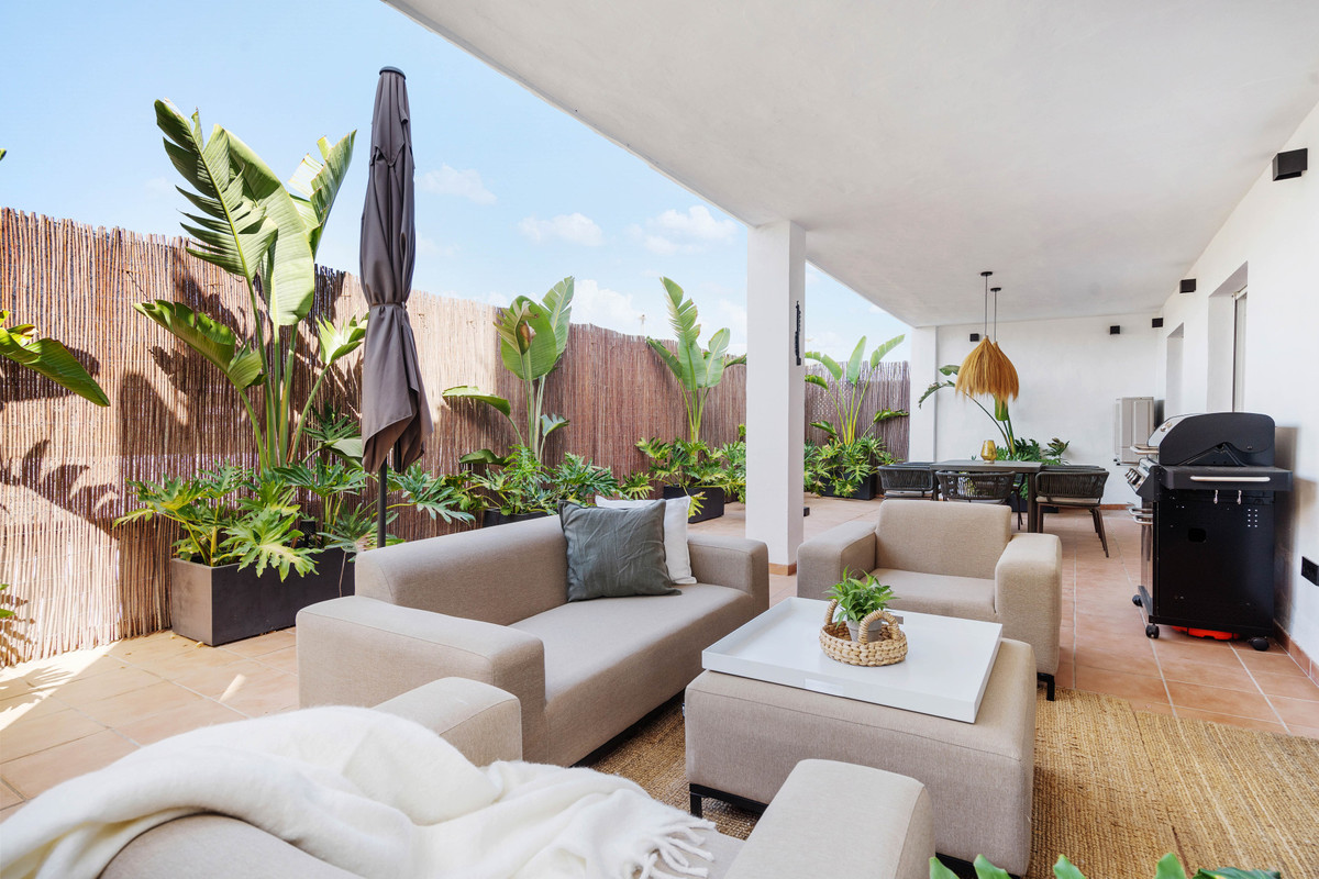 4 bedroom Apartments for sale in Nueva Andalucía – R5220361 4 bedroom Apartments for sale in Nueva Andalucía – R5220361