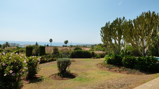 4 bedroom Villas for sale in Marbella – R2308304 4 bedroom Villas for sale in Marbella – R2308304