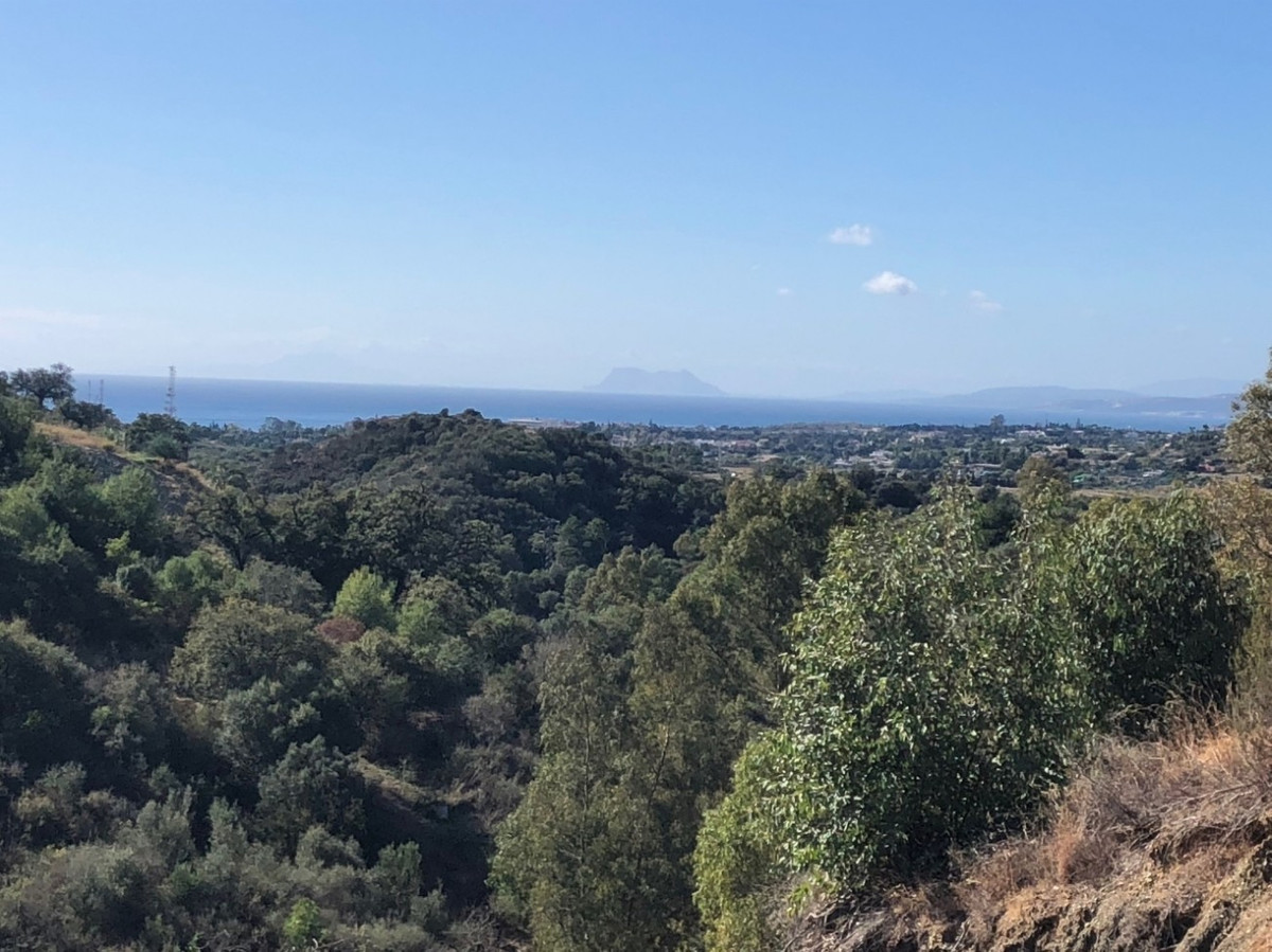 Parcelas en venta en Selwo – R3550984 Parcelas en venta en Selwo – R3550984