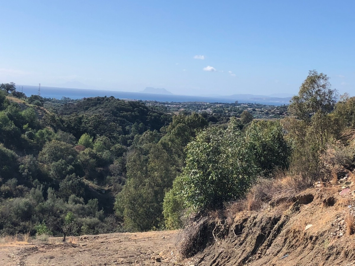 Parcelas en venta en Selwo – R3550984 Parcelas en venta en Selwo – R3550984