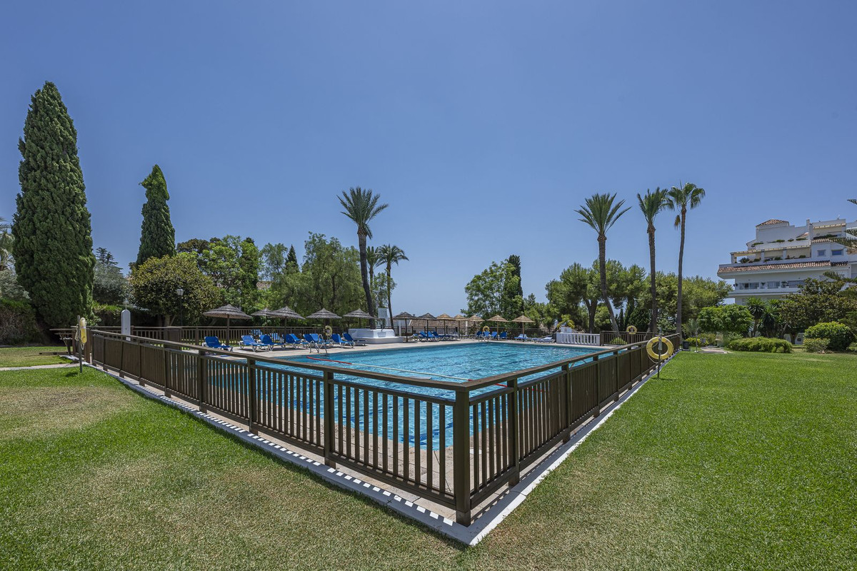 2 bedroom Apartments for sale in Puerto Banús – R5440489 2 bedroom Apartments for sale in Puerto Banús – R5440489
