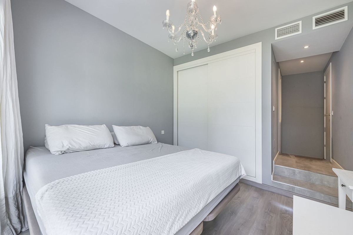 2 bedroom Apartments for sale in Puerto Banús – R5440489 2 bedroom Apartments for sale in Puerto Banús – R5440489