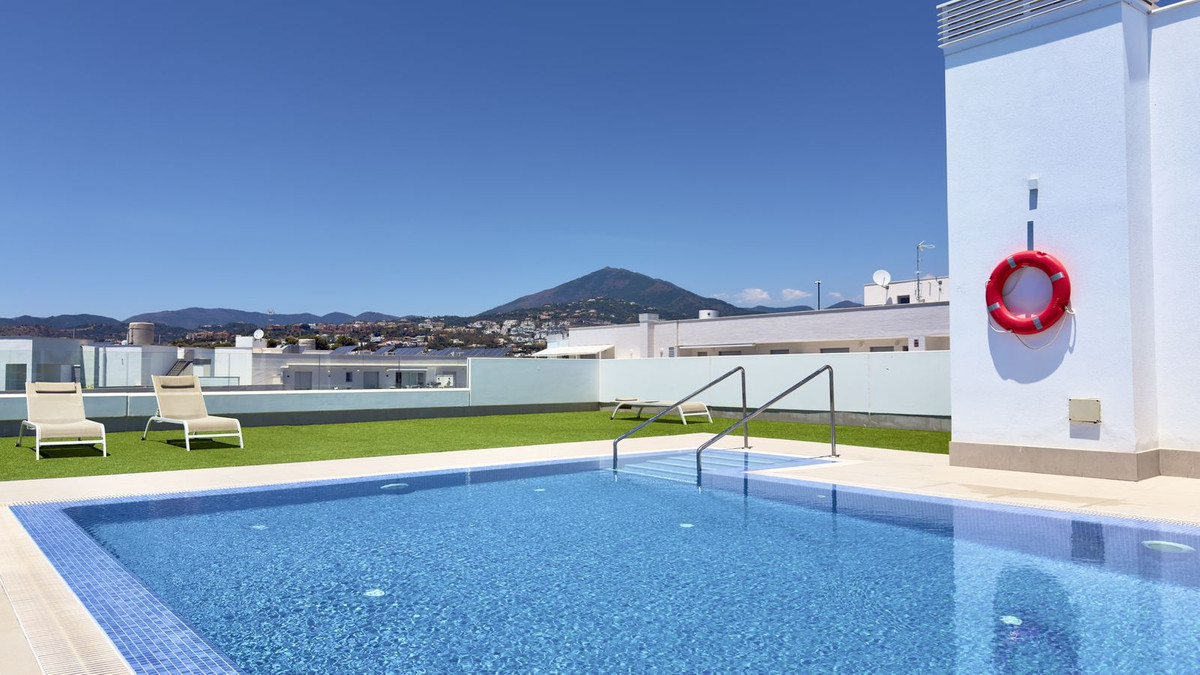 Apartamentos de 3 dormitorios en venta en Nueva Andalucía – R5408479 Apartamentos de 3 dormitorios en venta en Nueva Andalucía – R5408479