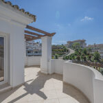 Aticos de 2 dormitorios en venta en Nueva Andalucía – R5376055 Aticos de 2 dormitorios en venta en Nueva Andalucía – R5376055