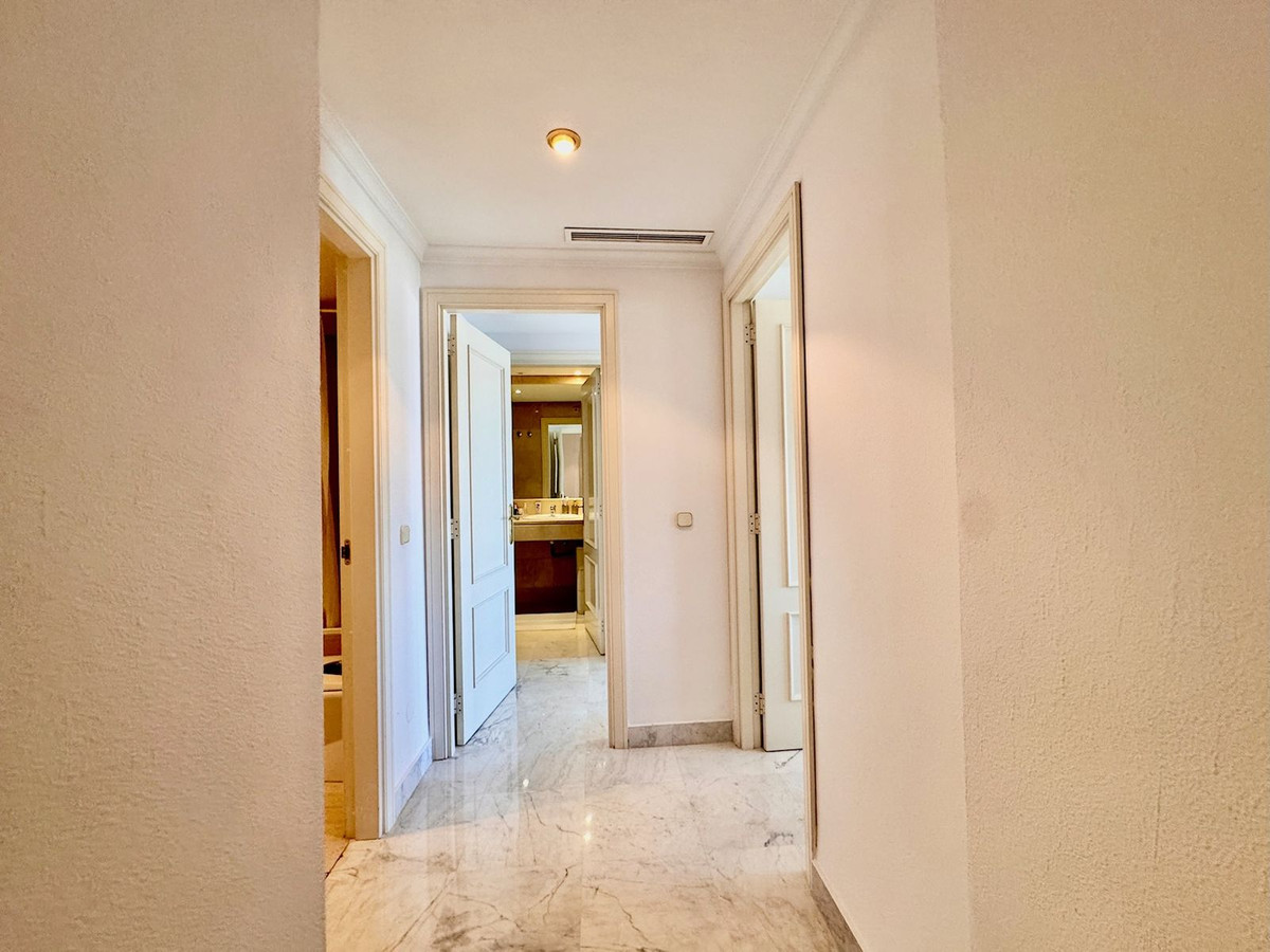 2 bedroom Apartments for sale in Puerto Banús – R5219494 2 bedroom Apartments for sale in Puerto Banús – R5219494