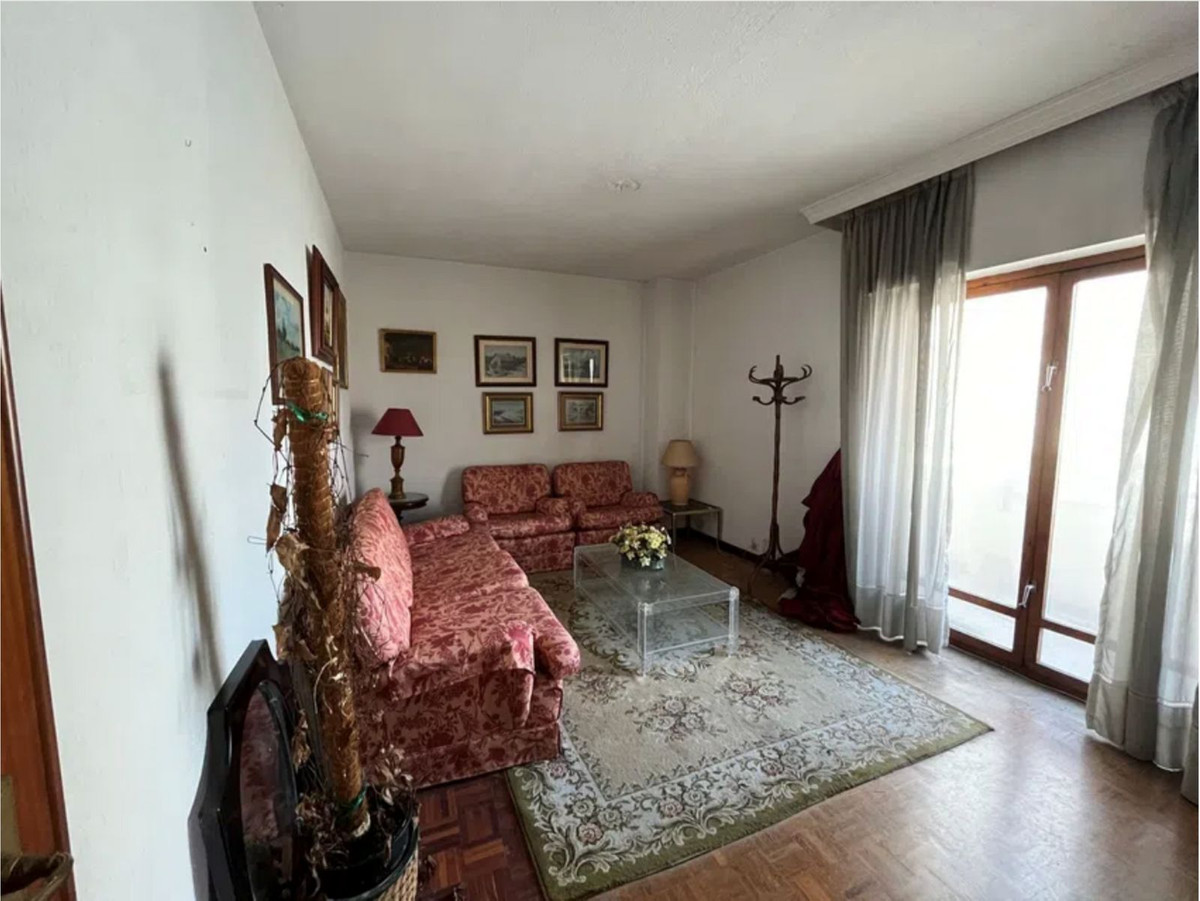Apartamentos de 3 dormitorios en venta en Marbella – R4979722 Apartamentos de 3 dormitorios en venta en Marbella – R4979722