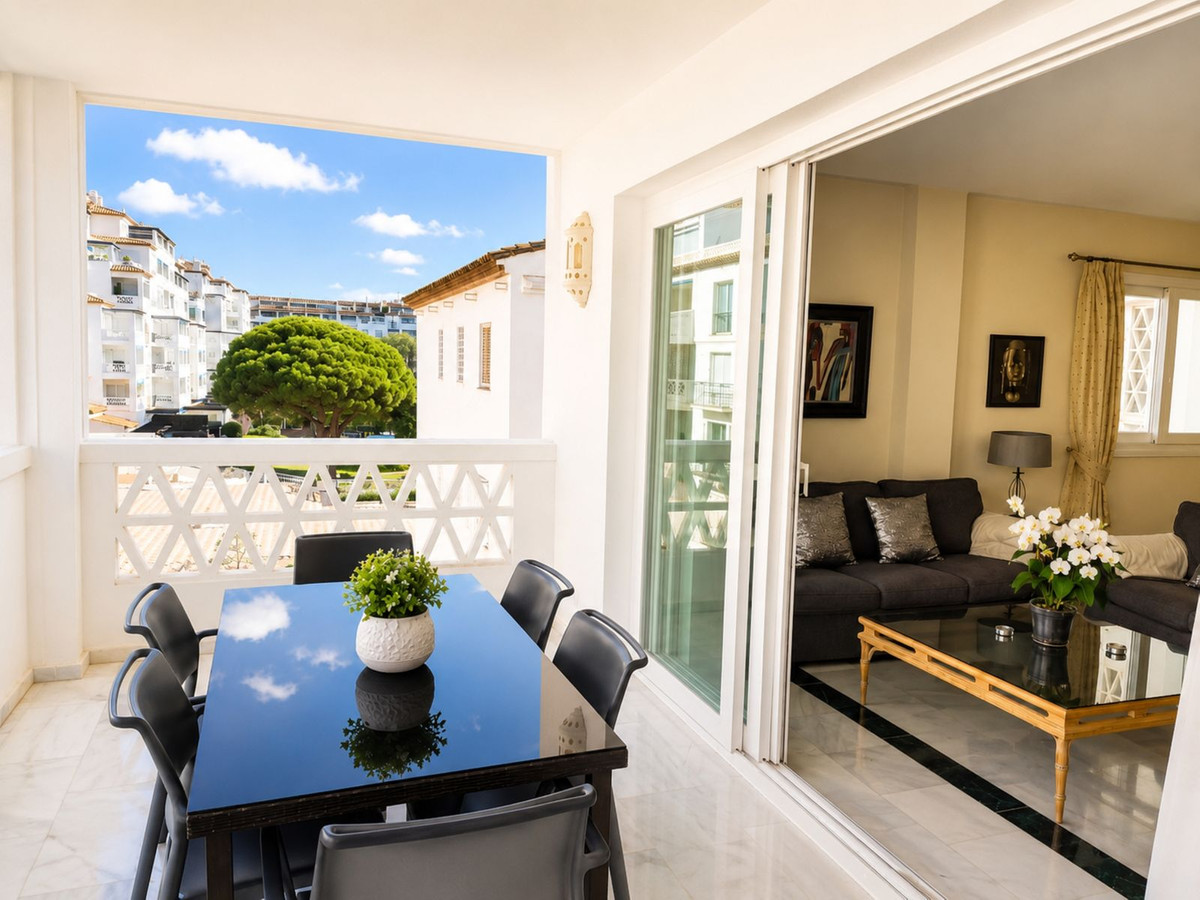 2 bedroom Apartments for sale in Puerto Banús – R5299858 2 bedroom Apartments for sale in Puerto Banús – R5299858