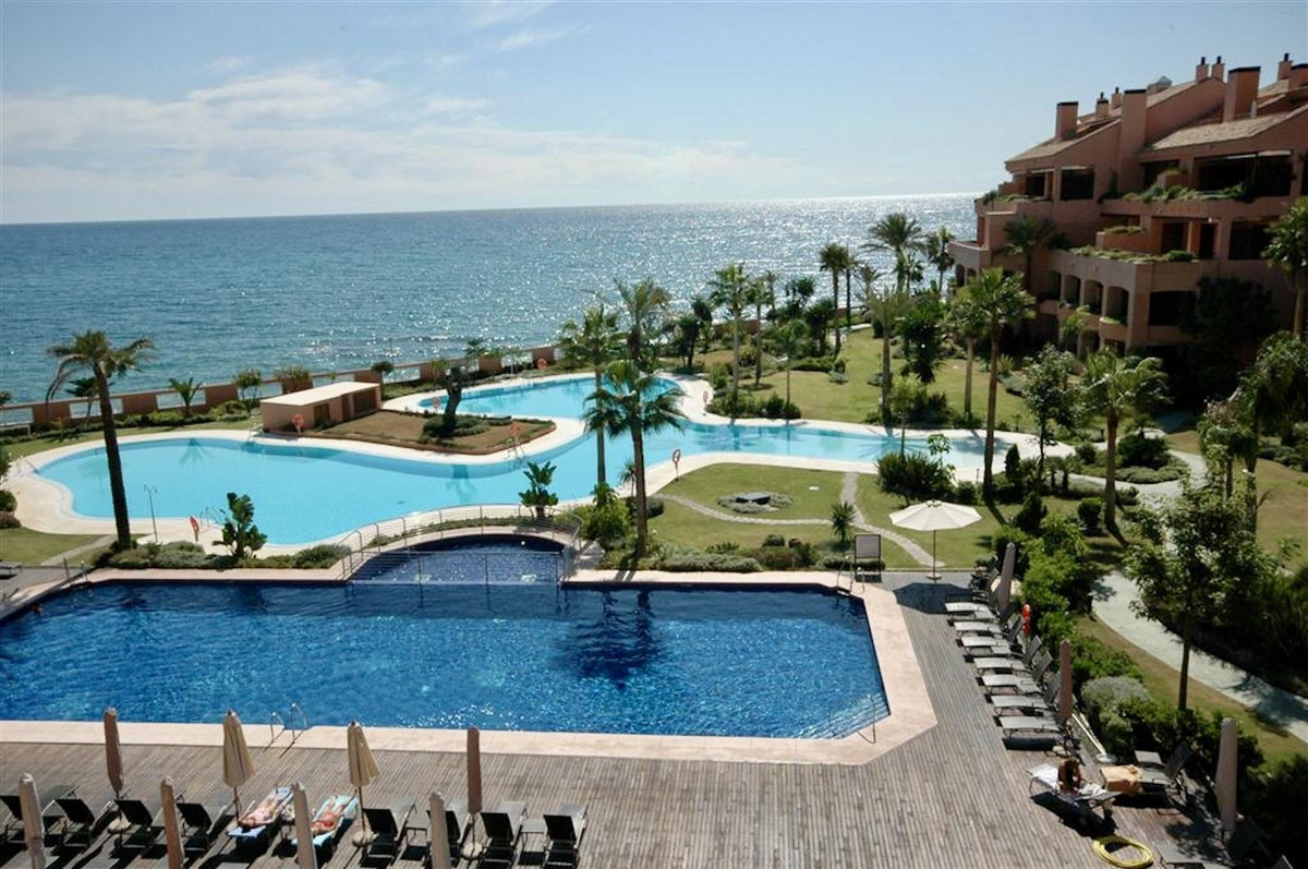 Apartamentos de 2 dormitorios en venta en Puerto Banús – R5187604 Apartamentos de 2 dormitorios en venta en Puerto Banús – R5187604