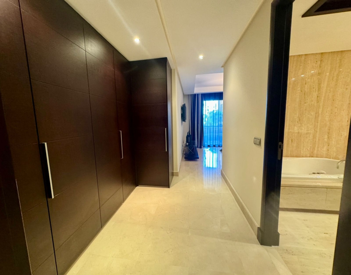 Apartamentos de 2 dormitorios en venta en Puerto Banús – R5187604 Apartamentos de 2 dormitorios en venta en Puerto Banús – R5187604