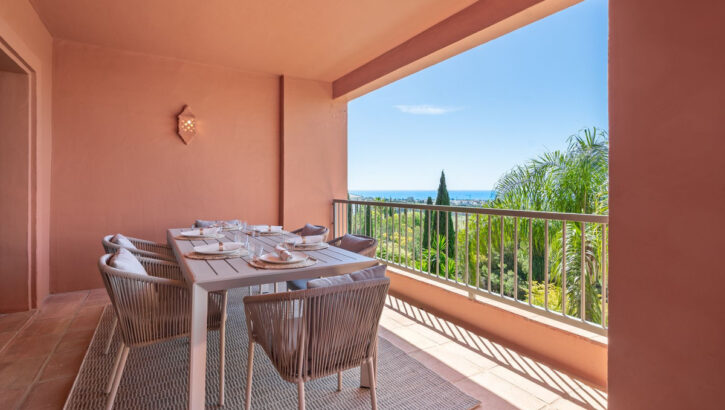 Apartamentos de 2 dormitorios en venta en Benahavís – R5433796 Apartamentos de 2 dormitorios en venta en Benahavís – R5433796 en