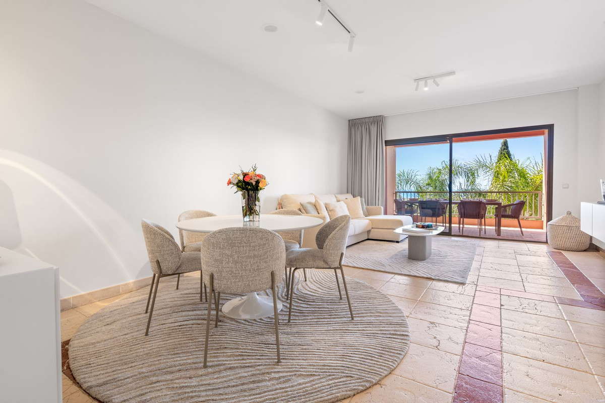 Apartamentos de 2 dormitorios en venta en Benahavís – R5433796 Apartamentos de 2 dormitorios en venta en Benahavís – R5433796