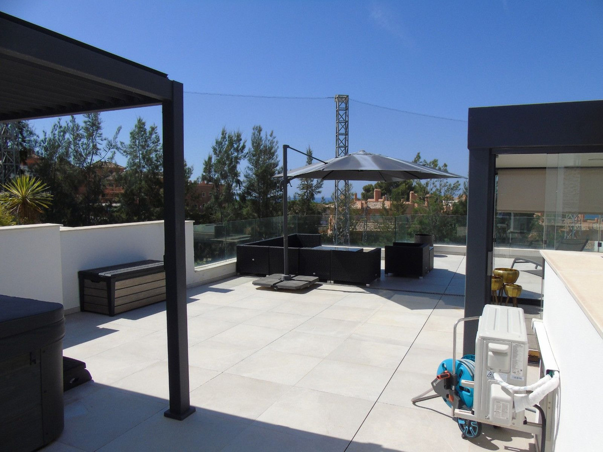 3 bedroom Penthouses for sale in Marbella – R5400694 3 bedroom Penthouses for sale in Marbella – R5400694