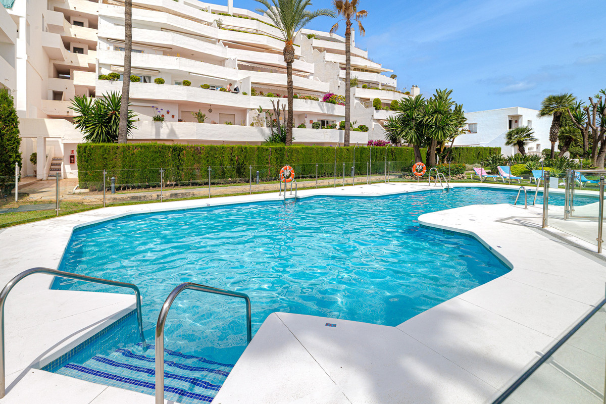 Apartamentos de 4 dormitorios en venta en Nueva Andalucía – R5166733 Apartamentos de 4 dormitorios en venta en Nueva Andalucía – R5166733